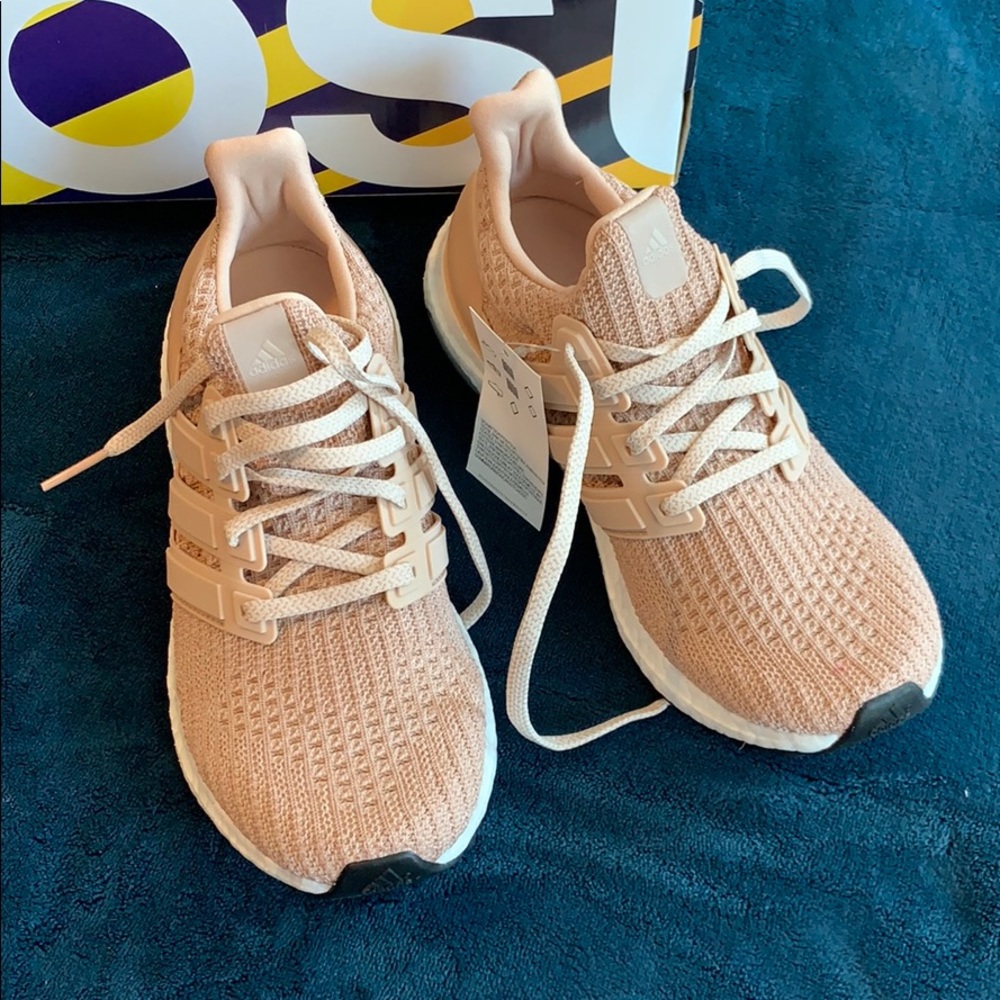 NWT Adidas UltraBoost Running Sneakers size 7